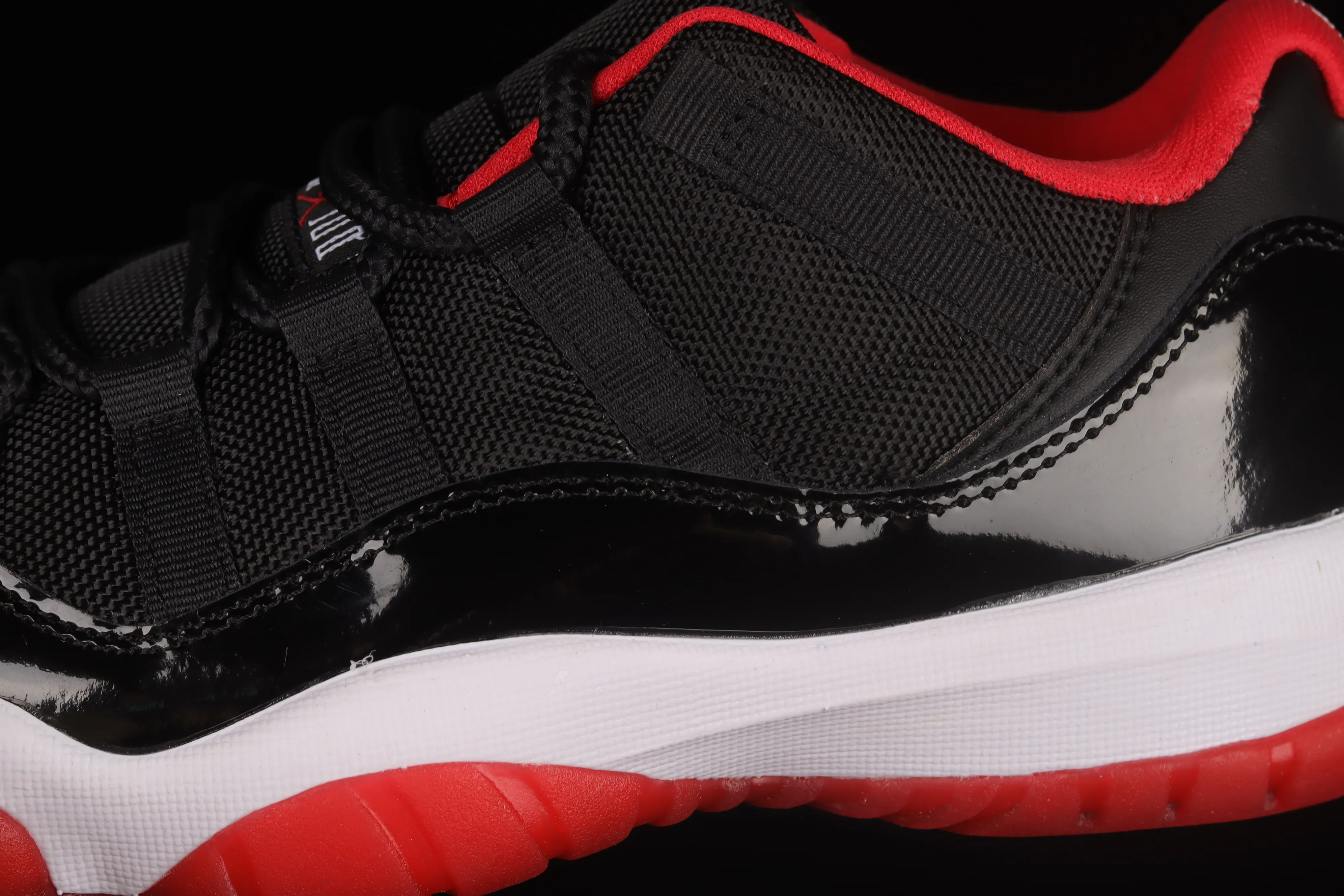 All categories Air Jordan Jordan series basketball shoes Air Jordan 11 #ZG version Air Jordan 11 Low Bred AJ11 Joe 11 patent leather black and red low-top basketball shoes 528896-012